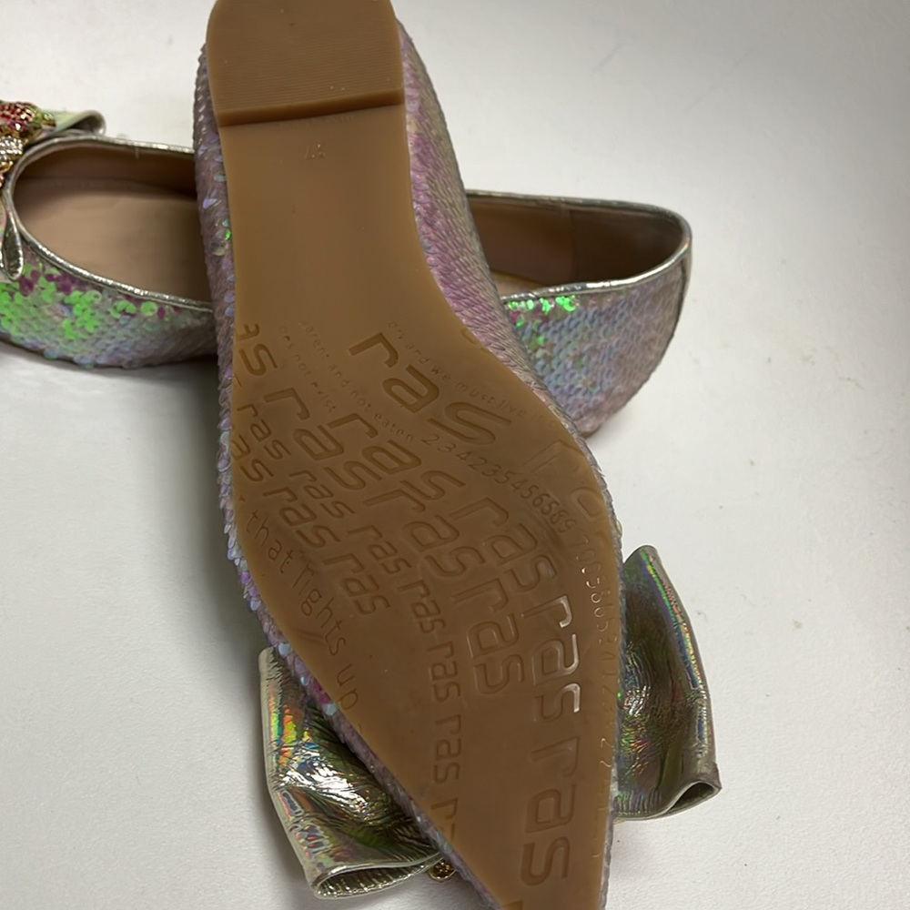 RAS Pointed Toe Flats - Picture 6 of 6